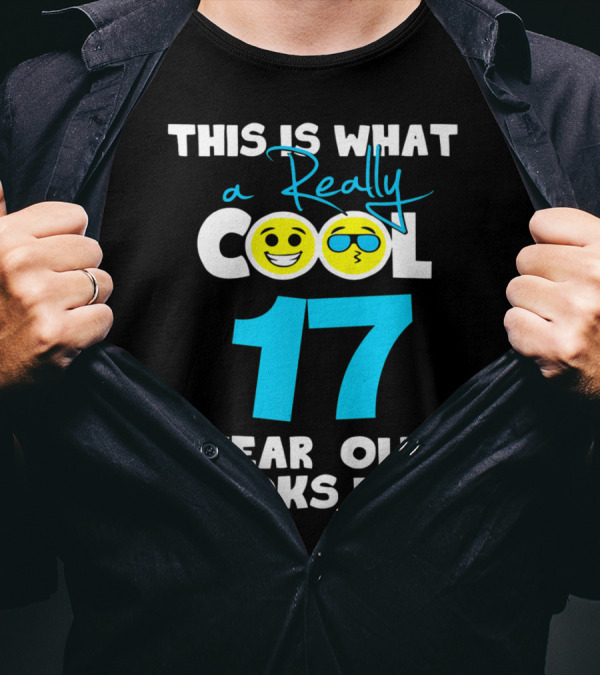 THIS IS WHAT A REALLY COOL 17 YEAR OLD LOOKS LIKE EMOJI SMILEY FACE SUNGLASSES T-Shirt