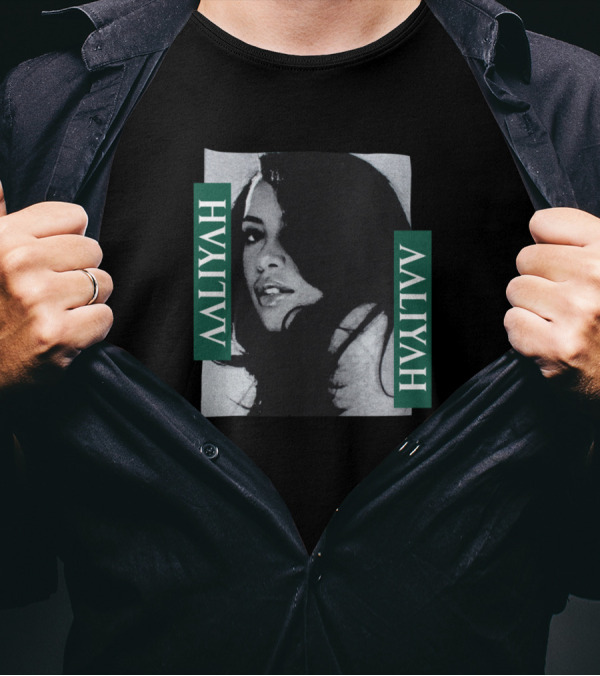 Aaliyah Princess Portrait With Vertical Name Blocks T-Shirt