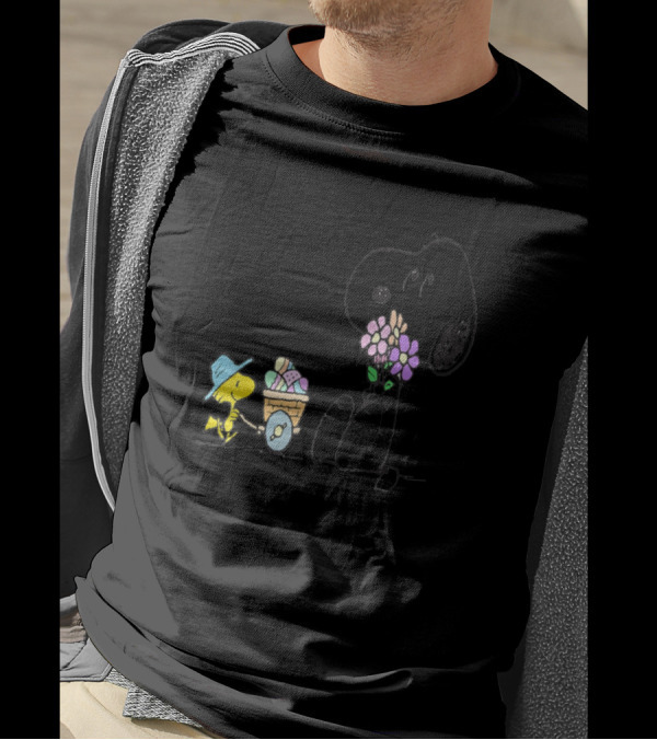 Spring Happiness Easter Day With Snoopy And Peanuts Flowers T-Shirt