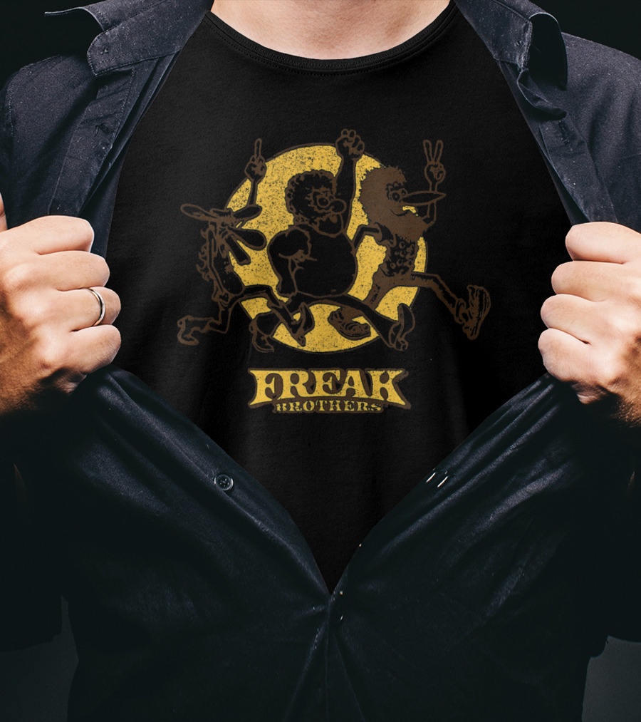 Freak Brothers Moonlit Silhouette Walk T-Shirt