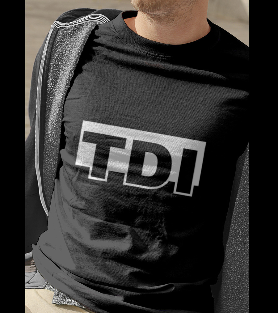 TDI Total Drama Island Logo Font T-Shirt