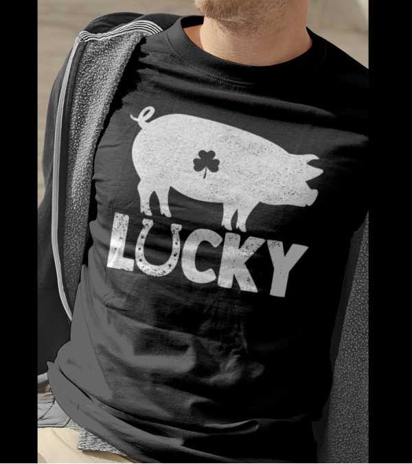 Lucky Shamrock Pig St. Patrick's Day T-Shirt
