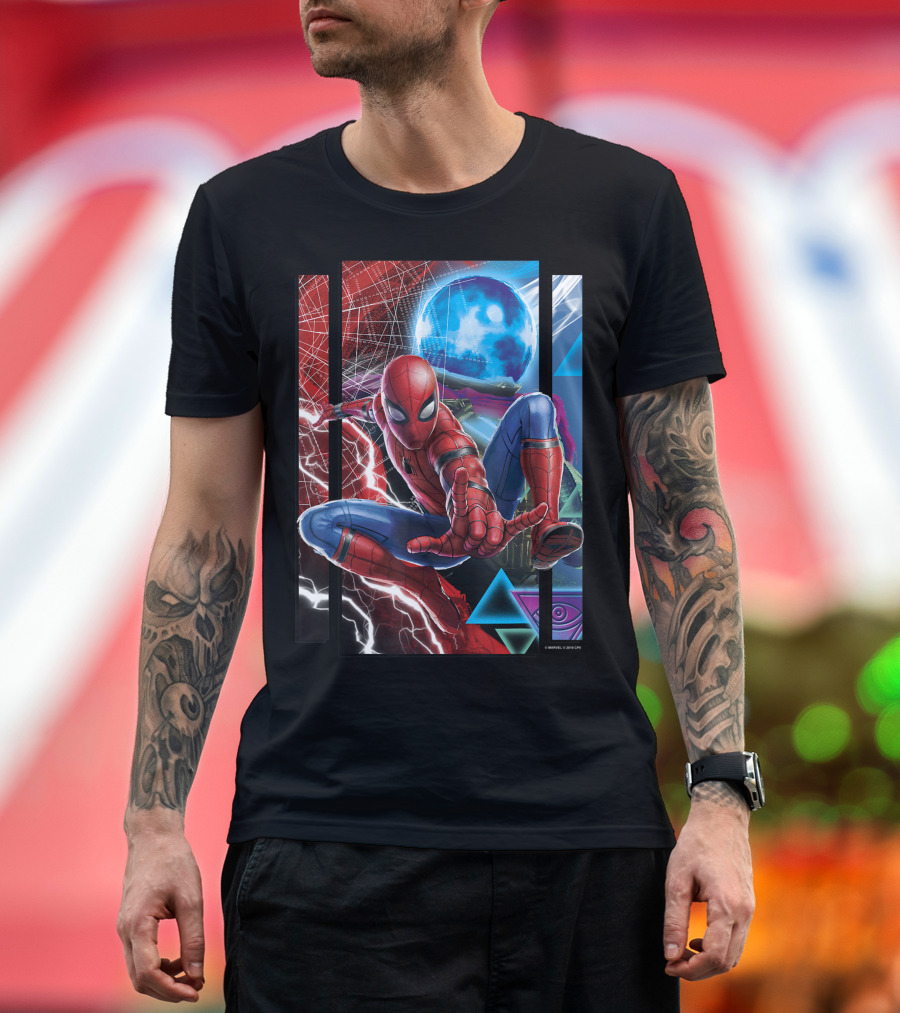 Marvel Spider Man Far From Home Mysterio and Spidey Action Scene T-Shirt