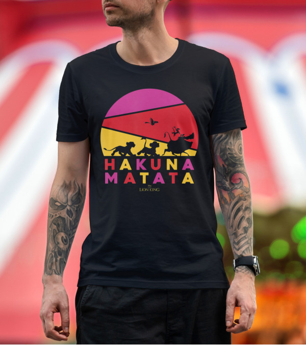 Premium T-Shirt: Hakuna Matata Disney Lion King Silhouette Circle T-Shirt Hakuna Matata Disney Lion King Silhouette Circle T-Shirt