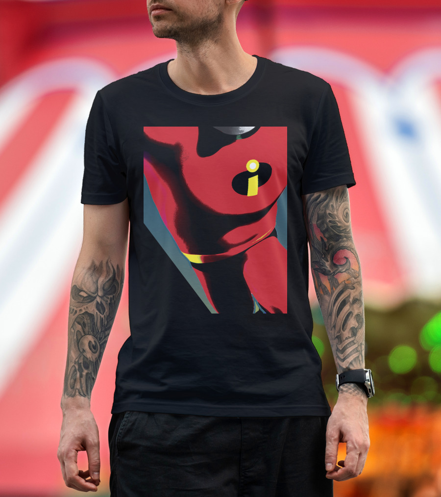 Disney Pixar Incredibles 2 Heroic Adventure Iconic Red Suit T-Shirt