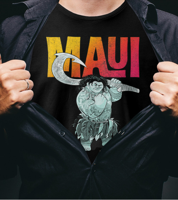Disney Moana Maui Tough Pose Gradient Text T-Shirt