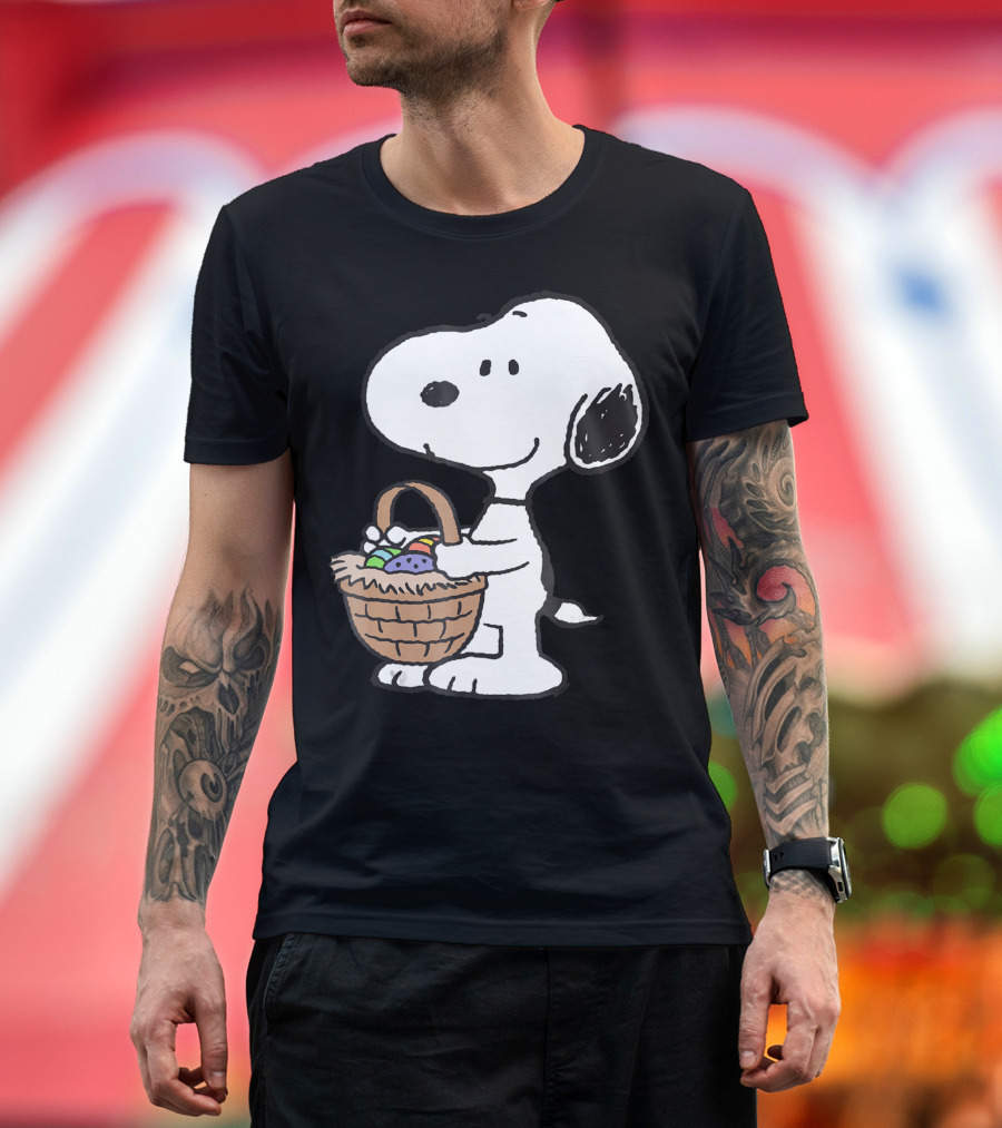 Peanuts Snoopy Holding Easter Basket with Eggs 8X T-Shirt
