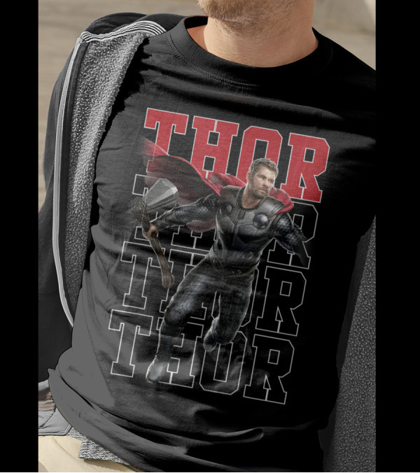 Marvel Avengers Endgame Thor Dynamic Pose With Name Stack T-Shirt