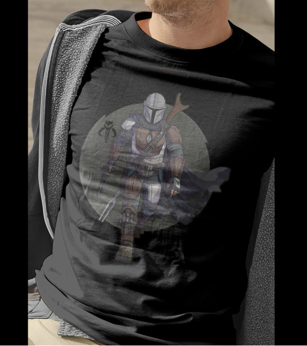 Star Wars The Mandalorian Hero Pose Beskar Armor Beskar Helmet Warrior T-Shirt