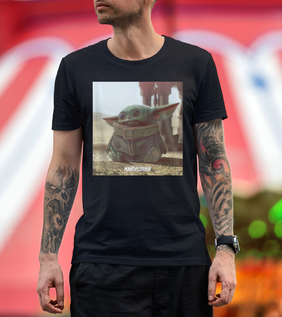 Mandalorian The Child Star Wars Grogu Desert Scene T-Shirt