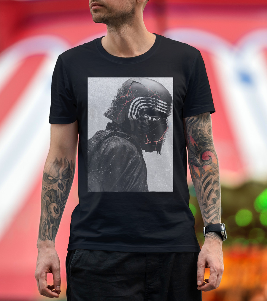Star Wars The Rise Of Skywalker Kylo Ren Profile Helmet Cracks T-Shirt