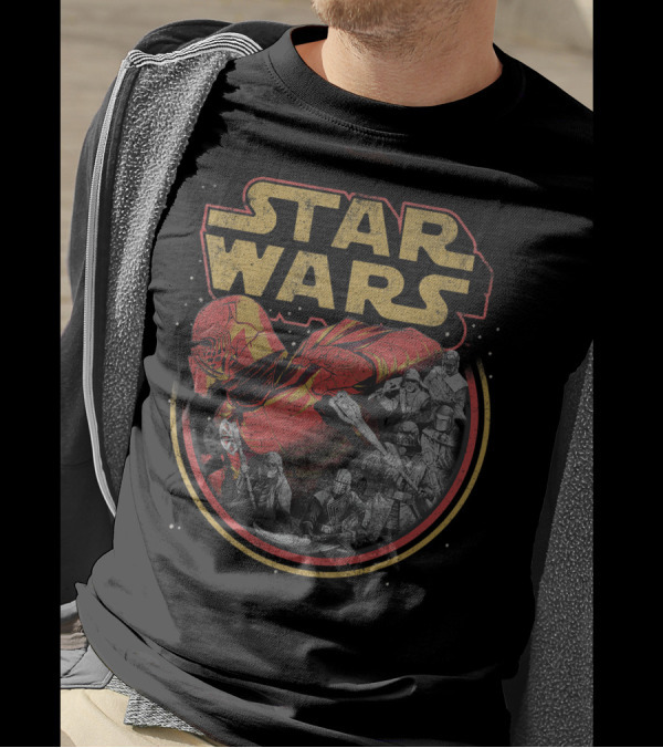 Star Wars The Rise Of Skywalker Knights Of Ren Red And Gold Battle Scene T-Shirt