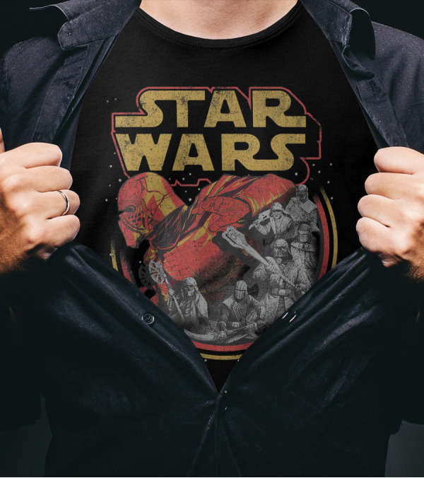 Star Wars The Rise Of Skywalker Knights Of Ren Red And Gold Battle Scene T-Shirt