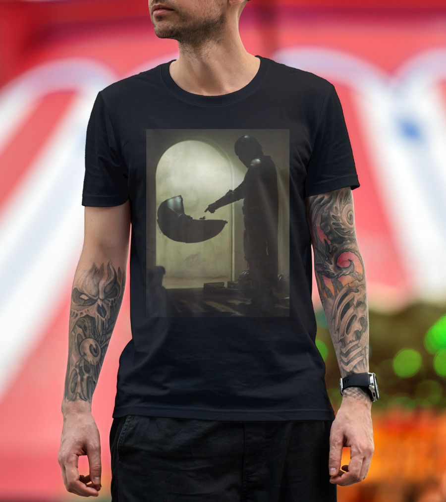 Star Wars The Mandalorian The Child First Encounter Iconic Scene T-Shirt