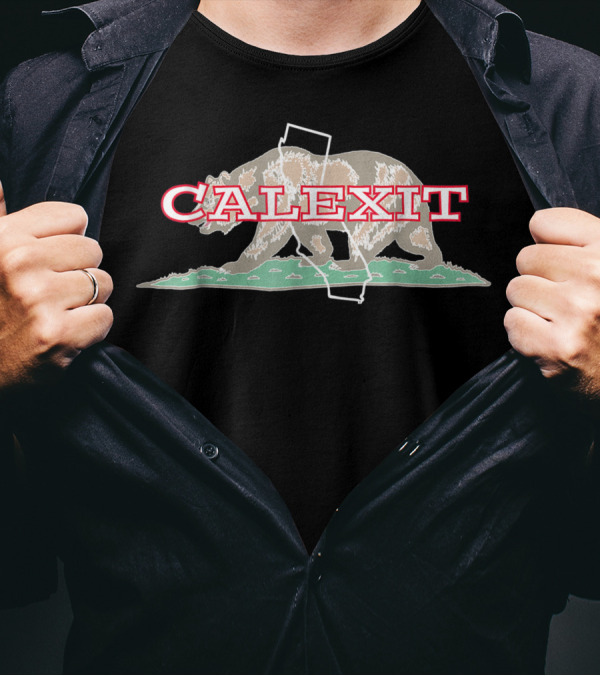 Calexit California Bear State Outline Exiting Concept T-Shirt