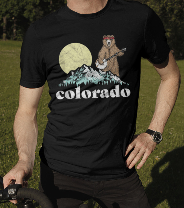 Colorado Bear Playing Banjo With Mountains And Moon T-Shirt