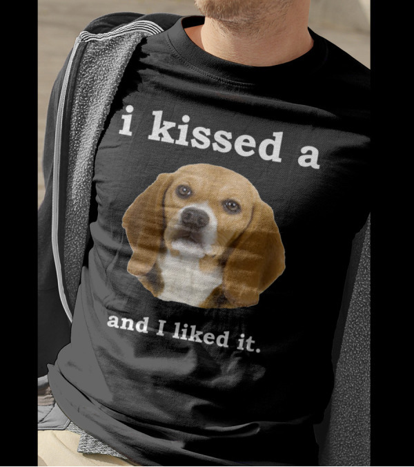 I Kissed A Beagle And I Liked It Beagle Dog Face T-Shirt
