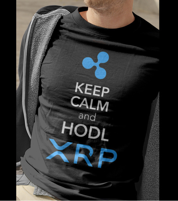 Keep Calm And Hodl Ripple XRP Cryptocurrency Moon Bullrun T-Shirt