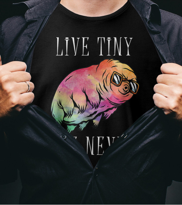 Live Tiny Die Never Water Bear Tardigrade Science Rainbow Sunglasses T-Shirt