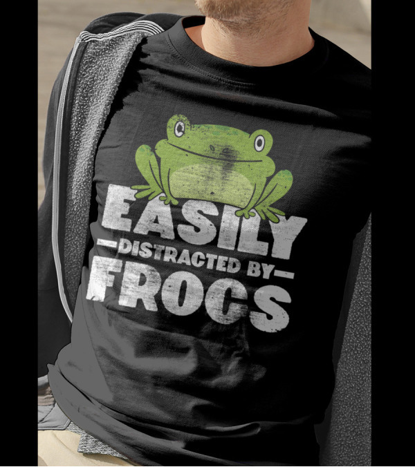 Easily Distracted By Frogs Frog Lover Green Frog T-Shirt