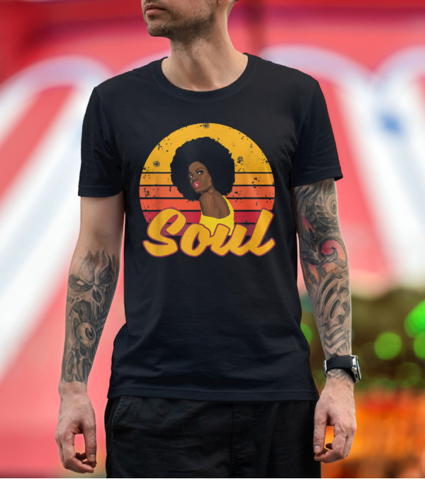 Premium T-Shirt: Soul Afro Disco Melanin Queen Funk 70s 80s T-Shirt Soul Afro Disco Melanin Queen Funk 70s 80s T-Shirt