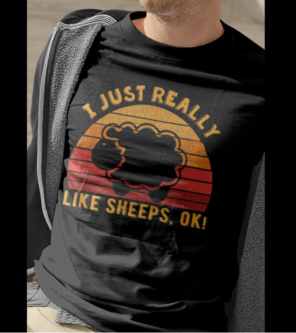 I Just Really Like Sheeps Ok Retro Sunset Lamb Lovers T-Shirt