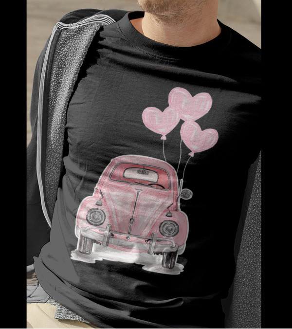 Pink Beetle Buggy With Heart Balloons For Hippie Auto Lovers T-Shirt