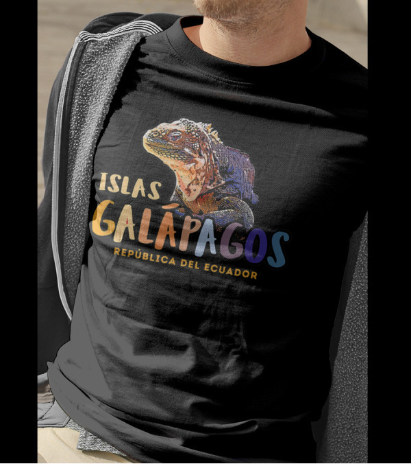 Islas Galápagos República Del Ecuador Travel Bucket List T-Shirt