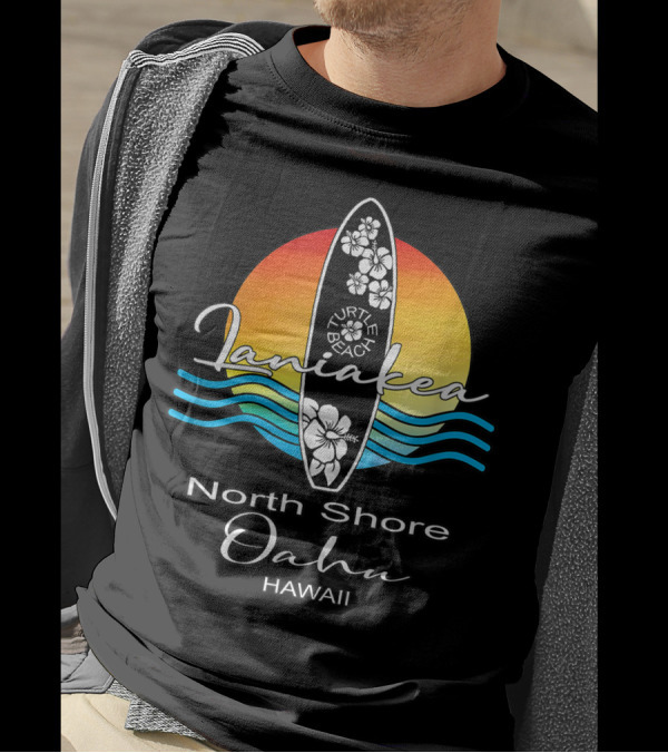 Laniakea Turtle Beach Surfboard Sunset North Shore Oahu Hawaii Souvenir T-Shirt