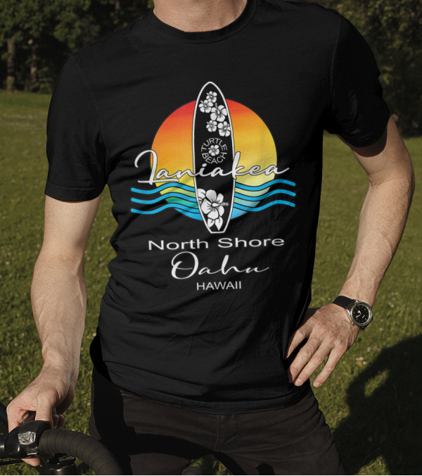Laniakea Turtle Beach Surfboard Sunset North Shore Oahu Hawaii Souvenir T-Shirt