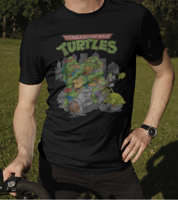 Teenage Mutant Ninja Turtles Group Riding Trash Motorcycle In Cityscape T-Shirt