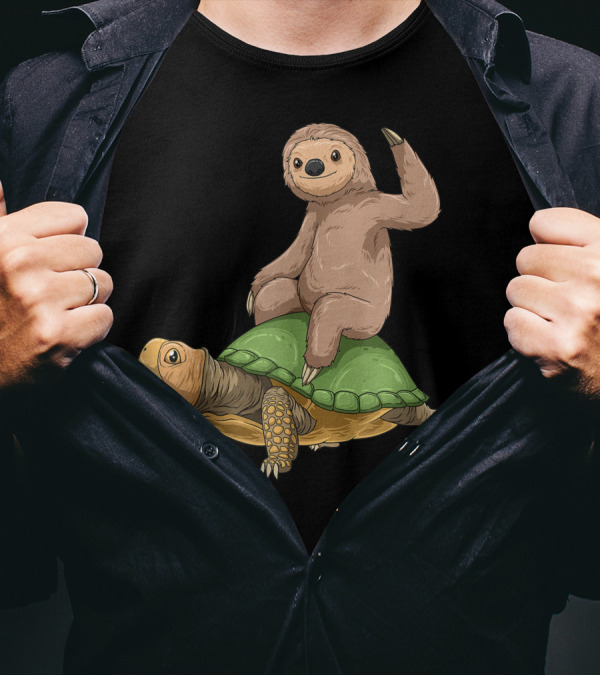 Sloth Riding Turtle For Sloth Lovers And Turtle Enthusiasts T-Shirt