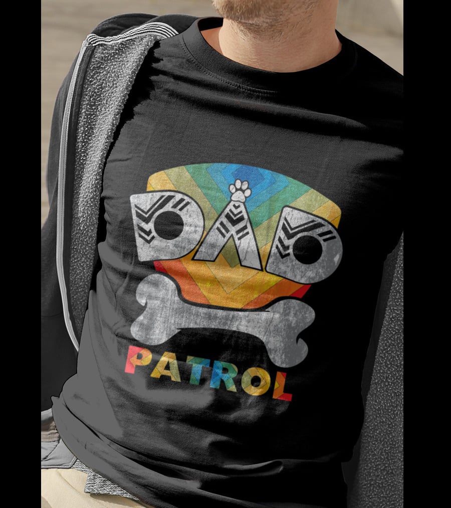 Vintage Dog Dad Patrol Bone Badge Men Dog Owner T-Shirt