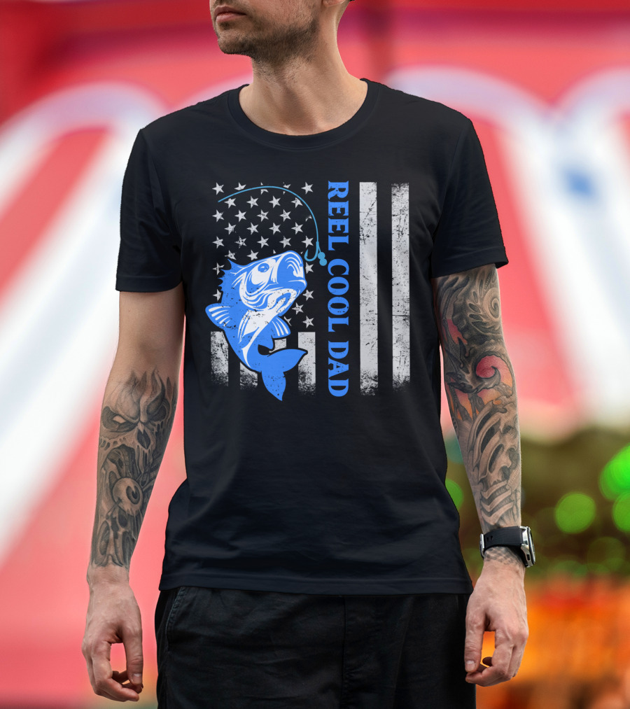 Reel Cool Dad Funny Fishing American Flag Fish T-Shirt