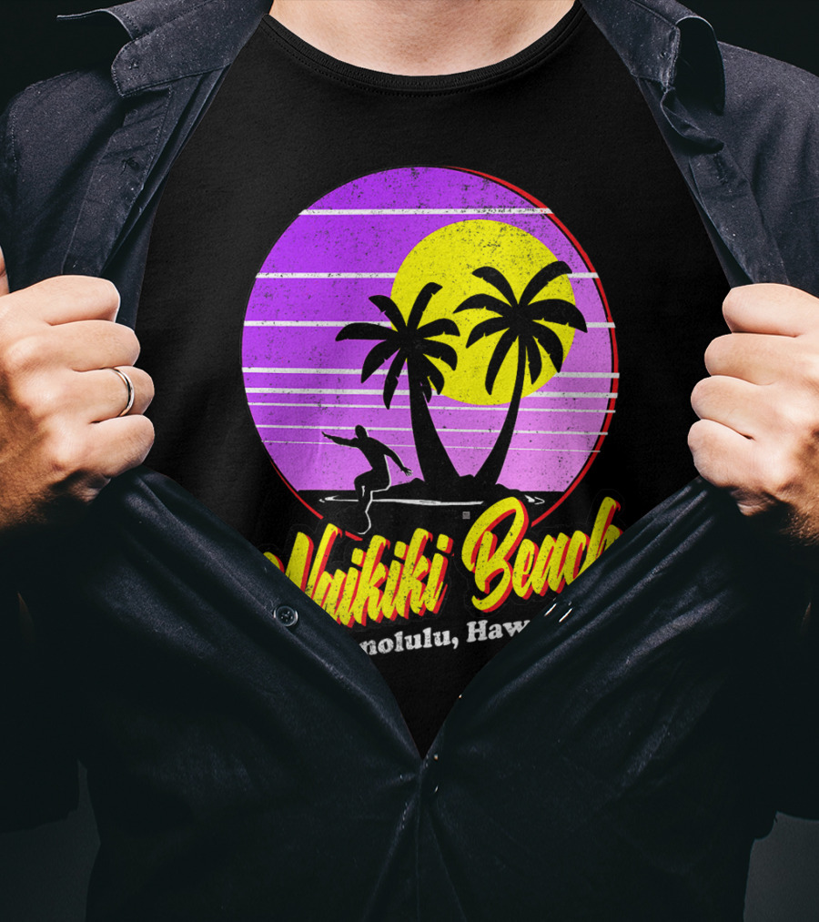 Waikiki Beach Honolulu Hawaii Retro Surfer 80s Vintage Palm Sunset T-Shirt