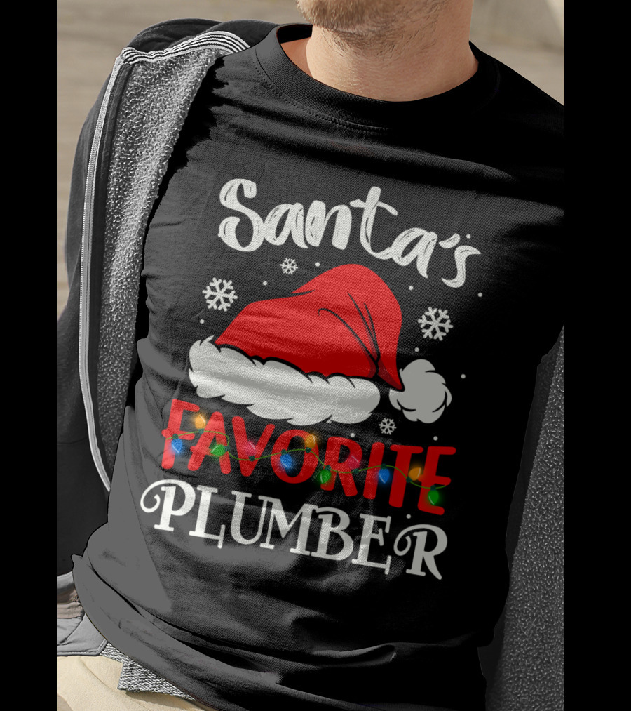 Santa's Favorite Plumber Christmas Hat Snowflakes Lights T-Shirt