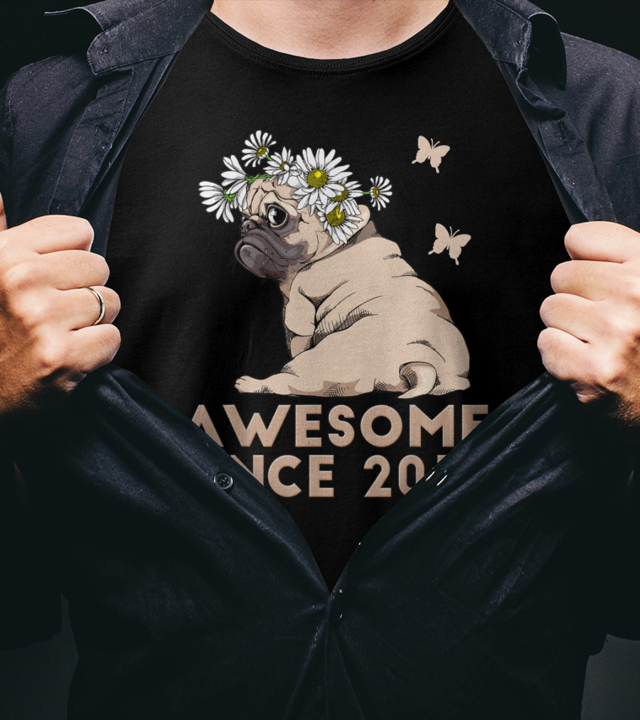 Awesome 8th Bday Puppy Pug Dog Since 2012 T-Shirt