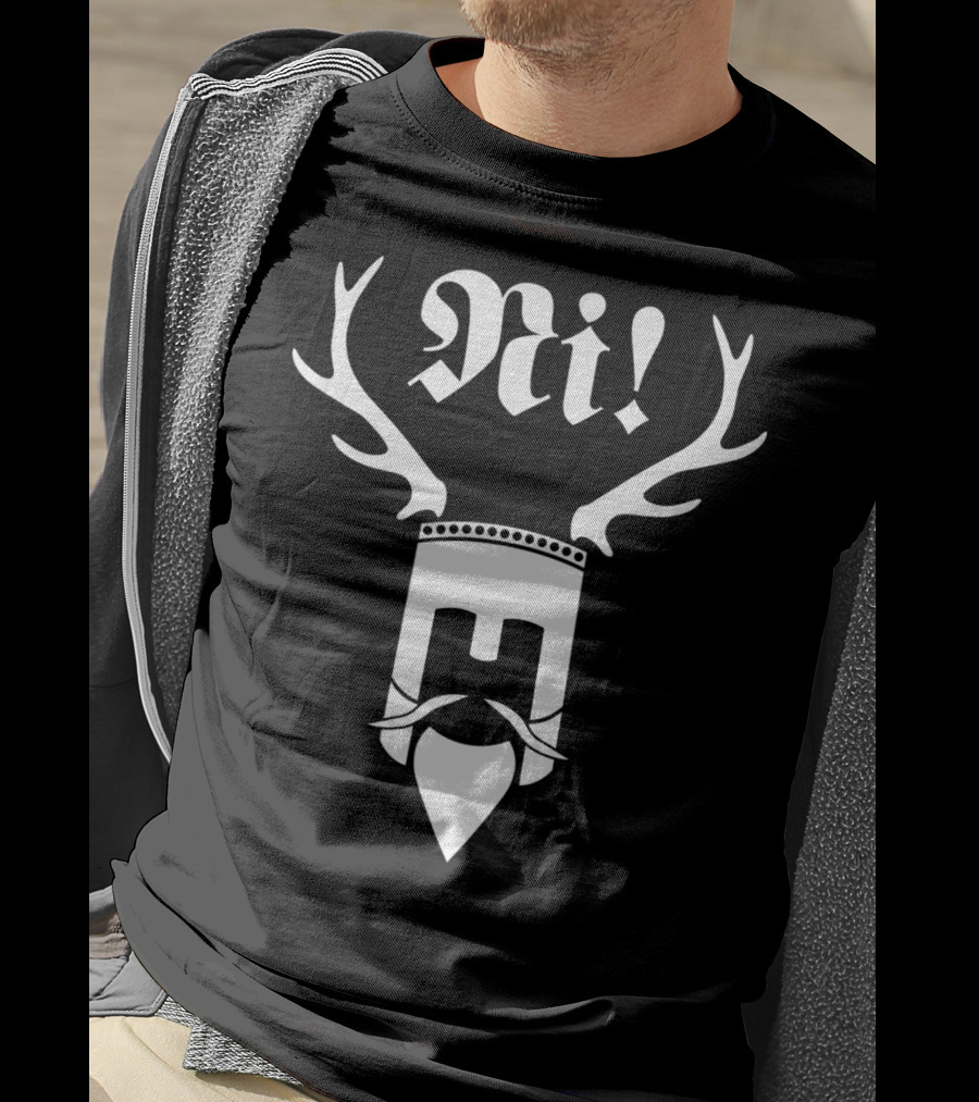 Monty Python Ni Knight Iconic Antler Helmet T-Shirt