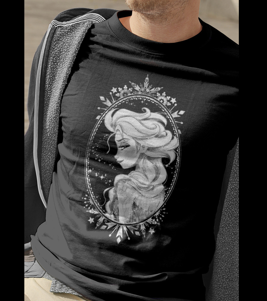 Disney Frozen Elsa Sketch Portrait Snowflakes Oval Frame T-Shirt