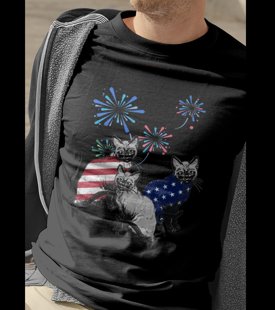 SiameseJuly Cats With Fireworks And American Flag T-Shirt