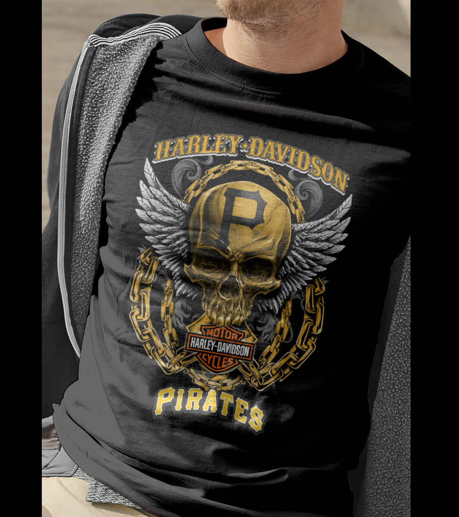 Harley Davidson Pirates Skull With Wings And Chain T-Shirt