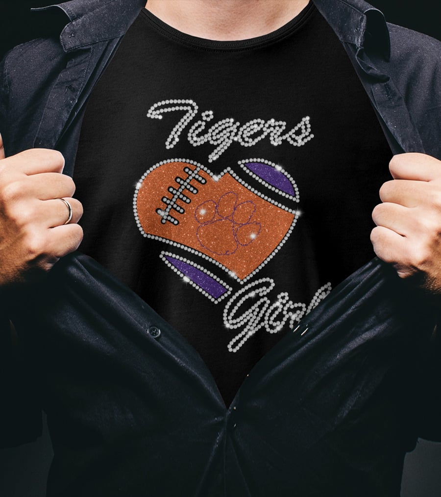 Tigers Girl Heart Football Clemson Paw DNTee25 T-Shirt
