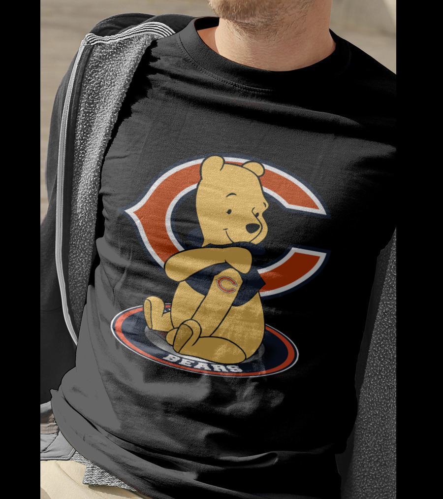 Pooh Chicago Bears C Logo Hugging Fan T-Shirt