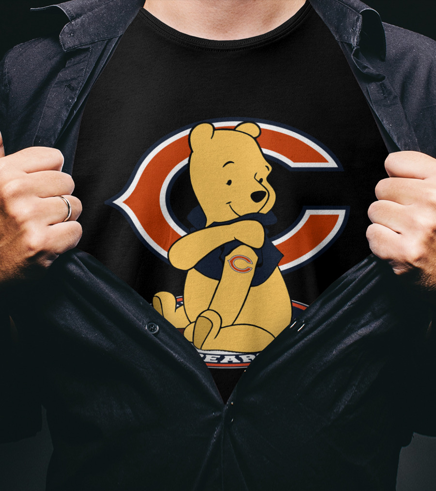 Pooh Chicago Bears C Logo Hugging Fan T-Shirt