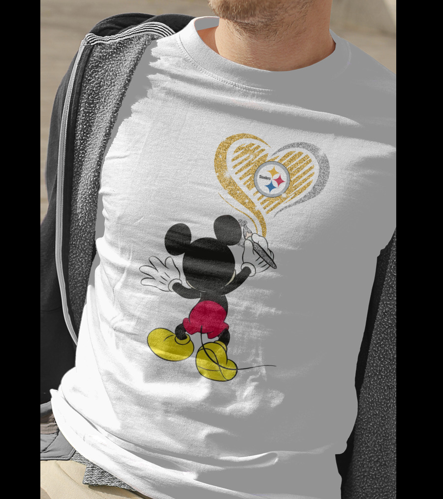 Mickey Mouse Heart Art Pittsburgh Steelers T-Shirt