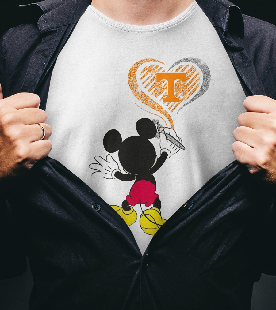 Mickey Painting Heart With Tennessee Volunteers T-Shirt