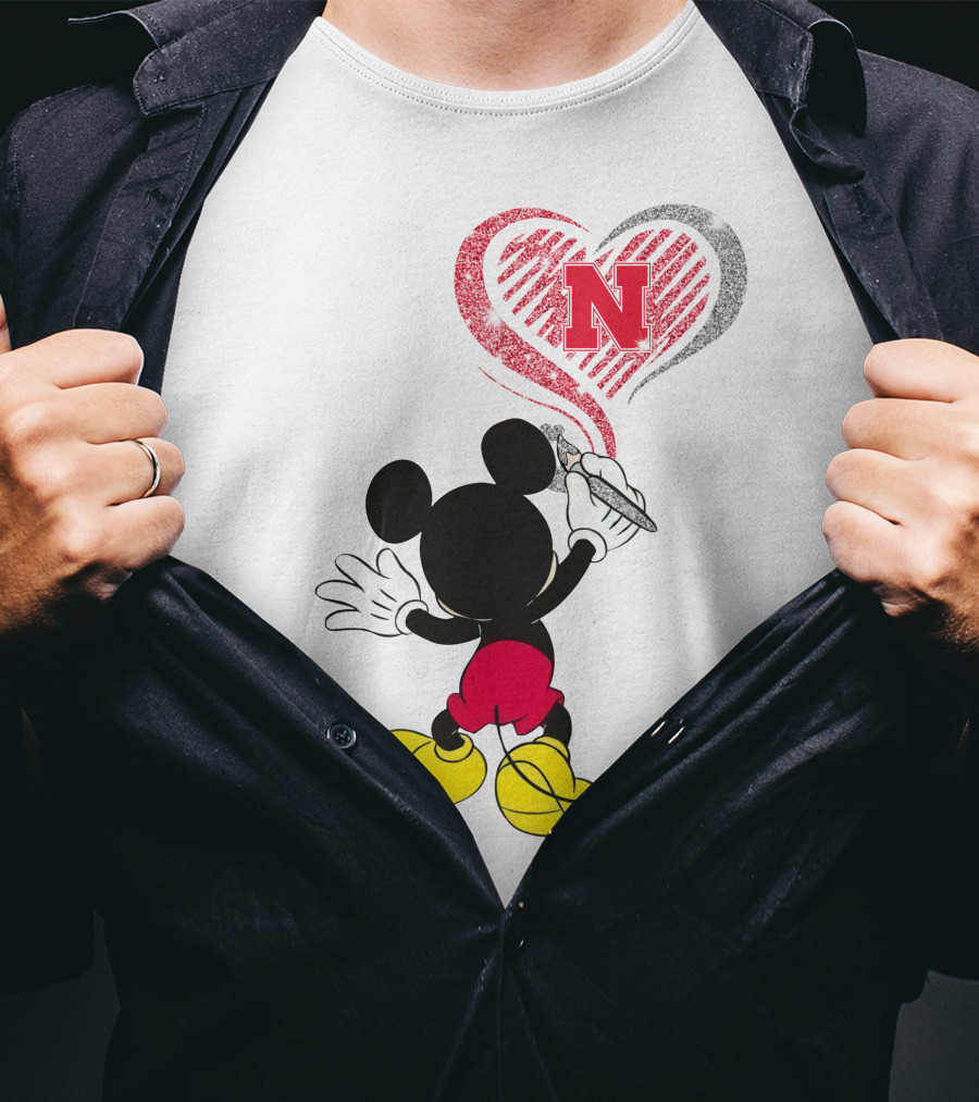 Mickey Mouse Nebraska Cornhuskers Heart Drawing T-Shirt