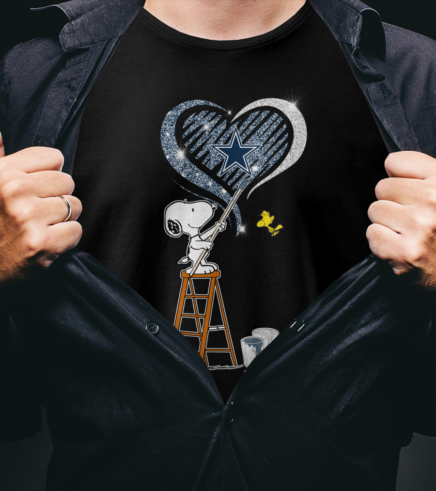 Snoopy And Woodstock Painting Glittery Heart With Dallas Cowboys Star T-Shirt
