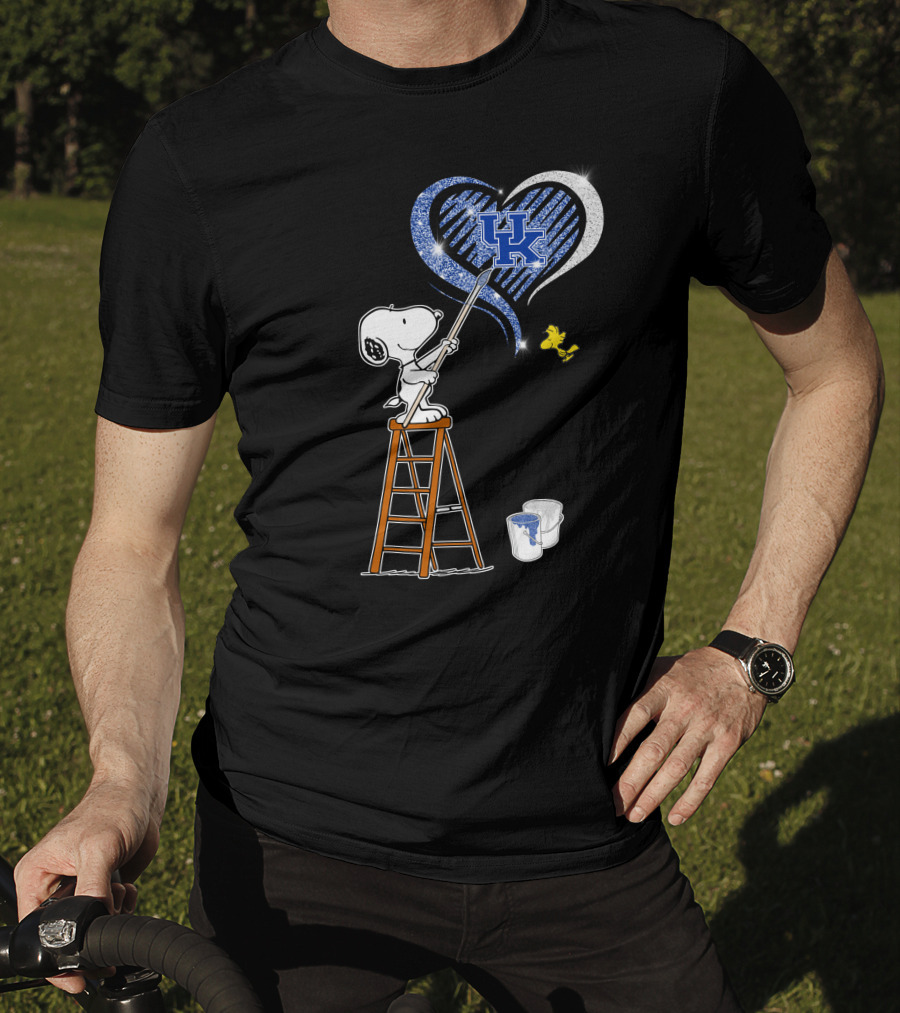 Snoopy Painting Heart Uk Kentucky Wildcats T-Shirt
