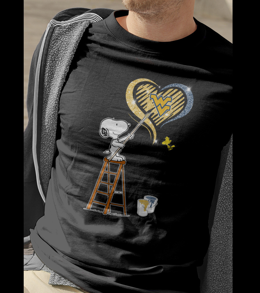 Snoopy Painting West Virginia Heart-Logo Art With Effects T-Shirt